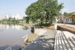Vista da Rua do Porto com acessos à margem do Rio Piracicaba