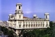 Palácio construído em 1927 pelos asturianos residentes em Havana, para sua sociedade
