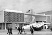 Pavilhão Brasileiro da Feira Mundial de Nova York. Arquitetos Lúcio Costa, Oscar Niemeyer e Paul Lester Wiener, 1939