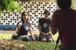 Lana Guimarães (à esquerda) durante o projeto