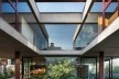 Casa Villa Lobos, 2018, São Paulo SP Brasil. Arquitetos Cristiane Muniz, Fabio Valentim, Fernanda Barbara e Fernando Viégas/ Una Arquitetos