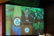Imagem do presidente da Colômbia, Juan Manuel Santos Calderón, projetado em um dos diversos telões da sala de eventos