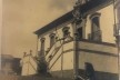 Enilda Ribeiro em frente à Câmara Municipal de Mariana MG, 19484
