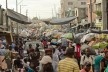 Porto Príncipe, Haiti, 2012. A capital haitiana com intensa atividade comercial informal, dois anos após o terremoto