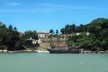 Lado leste da Ilha de Anhatomirim, Governador Celso Ramos SC