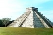 Chichén Itzá, 2005. Pirâmide de Kukulkán, a serpente emplumada