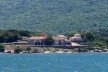 Lado oeste da Ilha de Anhatomirim, Governador Celso Ramos SC