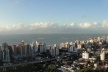Visão panorâmica do Convento para a cidade de Vila Velha, com destaque para o “mar de prédios”