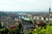 Vista aérea da cidade de Florença, Itália. Ponte Vecchio ao centro. Foto tirada a partir da Praça Michelangelo, ago. 2010