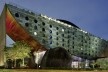 Hotel Unique, São Paulo, 1999. Arquiteto Ruy Ohtake