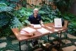 Guilherme Mazza Dourado, organizador do livro e pesquisador dedicado à obra de Burle Marx desde 1991, quando o conheceu pessoalmente no Rio de Janeiro