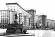 \"Palácio do Povo\" em estilo Stalinista nos anos 50. Rossplatz em Leipzig