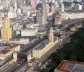 Vista aérea de São Paulo: Estação da Luz e Parque da Luz, com Pinacoteca do Estado