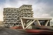 Vista externa do edifício One Airport Square em Accra, Gana