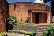 Igreja Espírito Santo do Pinhal, Uberlândia, 1976-1982. Arquiteta Lina Bo Bardi, colaboração de Marcelo Ferraz e André Vainer