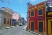 Arquitetura de portas e janelas configurando a cidade