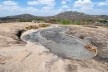 Foto 8 - Depressão na rocha, onde as chuvas podem formar pequenos lagos