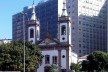 Igreja de Santa Luzia, com Palácio Capanema – antigo Ministério da Educação e Saúde e sede original do Iphan – ao fundo