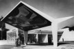 Posto Texaco, centro de Santos. Arquiteto Oswaldo Corrêa Gonçalves, colaboração de Eduardo Corona