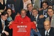 Daniel Amor ao lado de Lula em foto tirada após assinatura da lei 12.378/10