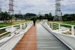 Bayer – Passarela sobre o Canal Guarapiranga, São Paulo, 2013. Arquitetos Roberto Loeb e Luis Capote
