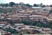 Fórum Urbano Mundial em Nairóbi 2002. Kibera: Maior favela africana.