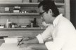 Ruy Ohtake em seu escritório, 1965