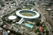Estádio do Maracanã, Rio de Janeiro. Arquitetos Waldir Ramos, Raphael Galvão, Miguel Feldman, Oscar Valdetaro, Orlando Azevedo, Pedro Paulo Bernardes Bastos e Antônio Dias Carneiro