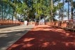 Parque Sabesp Cangaíba, piso com coleta de águas pluviais. Levisky arquitetos estratégia urbana
