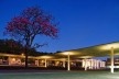 Centro Cultural de Araras, vista externa noturna.AUM arquitetos, 3º. prêmio categoria profissional/ obras concluídas Araras,SP,2003-2009