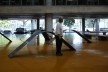Ruy Ohtake na exposição “Ruy Ohtake: Presente!”, Salão Caramelo da FAU USP, 2008, curadoria Rodrigo Queiroz