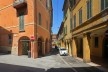 Via Francesco Acri, bairro de São Leonardo, Bolonha, Itália