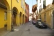 Via dei Bibiena, bairro de São Leonardo, Bolonha, Itália