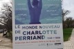 Cartaz da exposição Le Monde Nouveau de Charlotte Perriand, realizada entre outubro de 2019 e fevereiro de 2020 na Fundação Louis Vuitton, em Paris