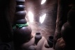 Interior de casa de barro, aldeia de Tiébélé