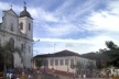 Igreja Matriz na Praça Oswaldo Cruz