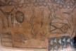 Pintura em casa de barro, aldeia de Tiébélé