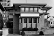 Emil Bach House, elevação occidental, North Sheridan Road, Chicago, Estados Unidos, 1915. Arquiteto Frank Lloyd Wright