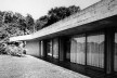 Residência Rivadávia Wollstein, Blumenau, 1974. Arquiteto Hans Broos