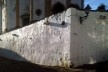Muro de arrimo do adro da Igreja de Nossa Senhora do Rosário