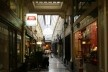 Passagens parisienses, imortalizadas por Baudelaire e Walter Benjamin