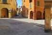 Via Francesco Acri, bairro de São Leonardo, Bolonha, Itália