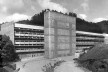 Hering Matriz, vale do Bom Retiro, próximo a Blumenau, 1968-1975. Arquiteto Hans Broos