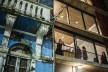 Edifício Condessa, abertura de uma exposição no projecspace Bronze, Porto Alegre RS Brasil, 2018. Arquitetos Cristiano Lindenmeyer Kunze e Nathalia Cantergiani Fagundes de Oliveira (autores) / Cantergiani + Kunze Arquitetos