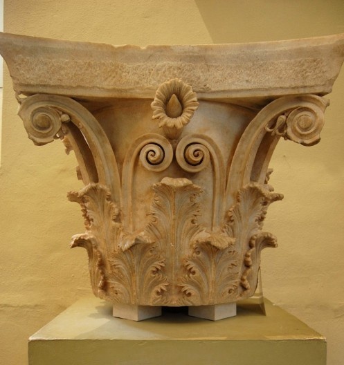 Capitel Coríntio do tholos de Policleto o Jovem em Epidauro, parádeigma, séc. IV a.C., Museu de Epidauro, Grécia