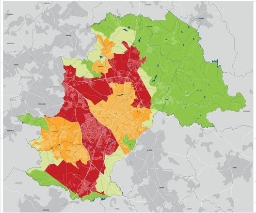 Mapa do Macrozoneamento proposto: MZA-Ambiental (verde), MZR-Rural (verde claro), MZU-Urbana (amarela), MZM-Macrometropolitana (vermelha)