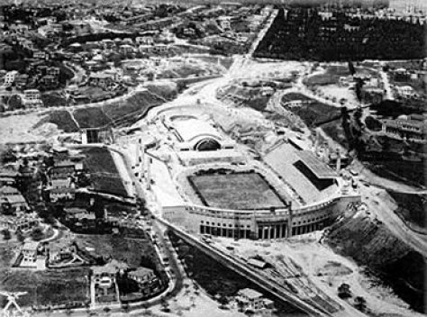 Estádio Municipal do Pacaembu em construção, 1939. Aerofotos Oblíquas - 1939 / 40