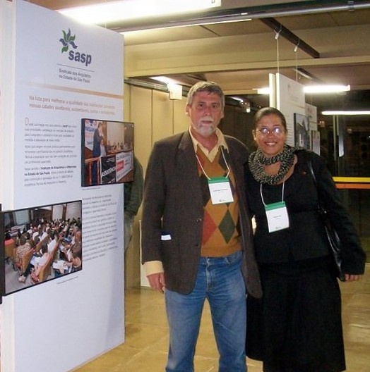 Daniel Amor com Claudia Pires, presidente do IAB-MG, no lançamento do Clube da Reforma