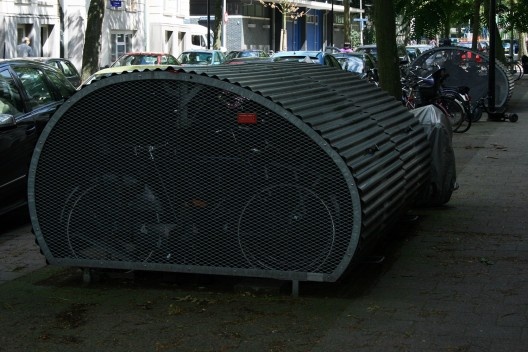 Estacionamento de bicicletas em Amsterdã