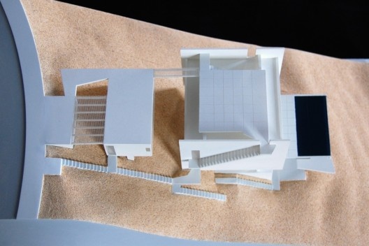 Casa Ubatuba II, maquete, 2011-2012. Arquiteto Angelo Bucci / SPBR Arquitetos